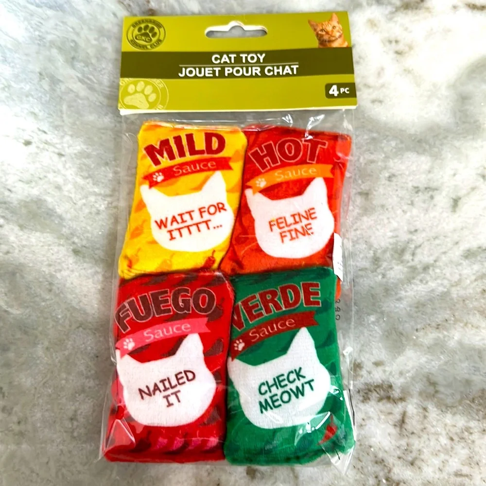 Hot sauce packet Cat toys with premium grade catnip